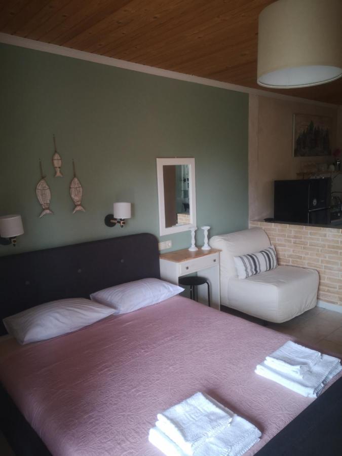 Achillion B&B Paralía Skotínis Buitenkant foto