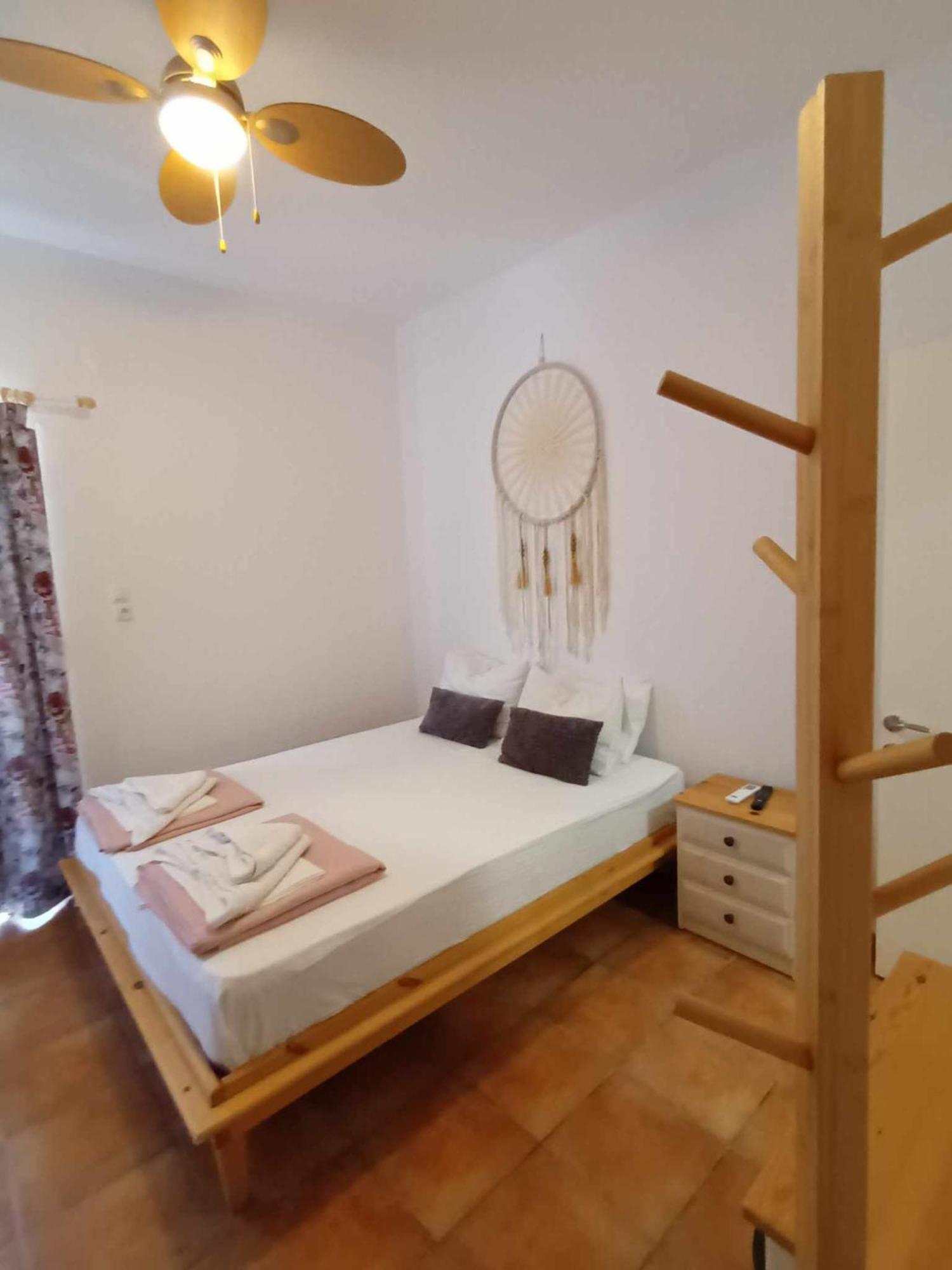 Achillion B&B Paralía Skotínis Buitenkant foto